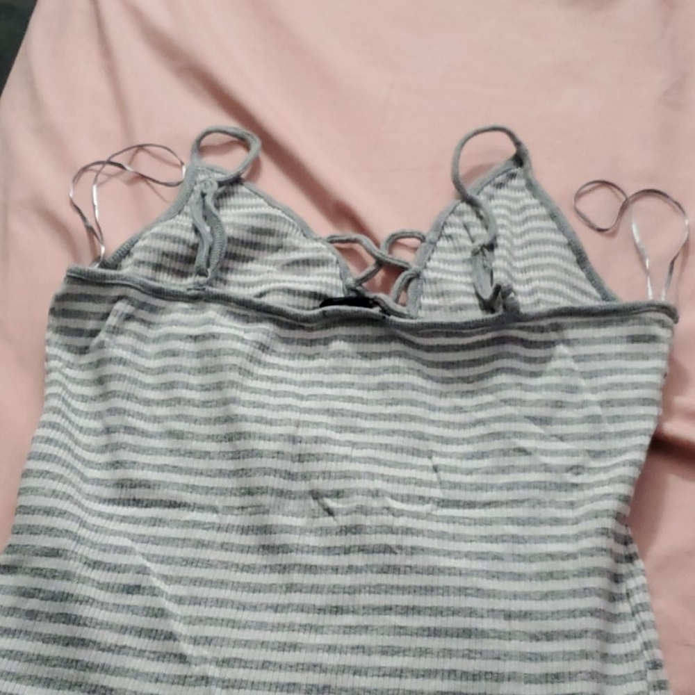 Tank top - Picture 3 of 3